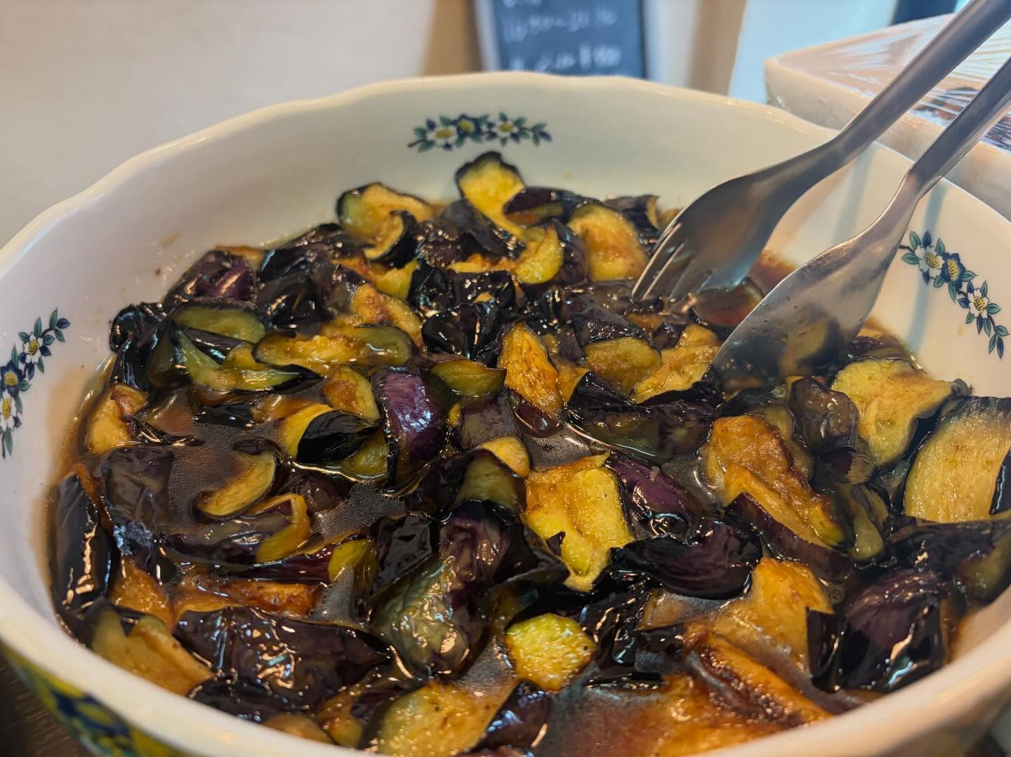 空いてますよ〜！